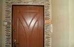 Как можно отделать дверной проем входной двери?