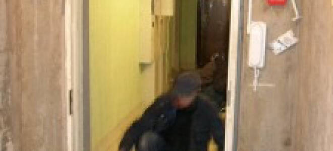 Как демонтировать межкомнатную дверь?