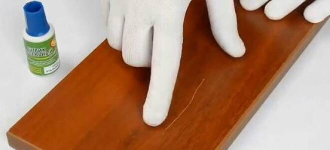 Чем замазать царапины на деревянной двери?