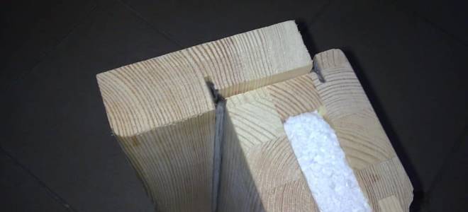 Как утеплить дешёвую входную дверь?