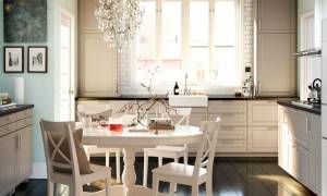 Как выбрать кухонный стол для маленькой кухни?