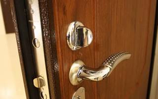 Как правильно зашумить двери?